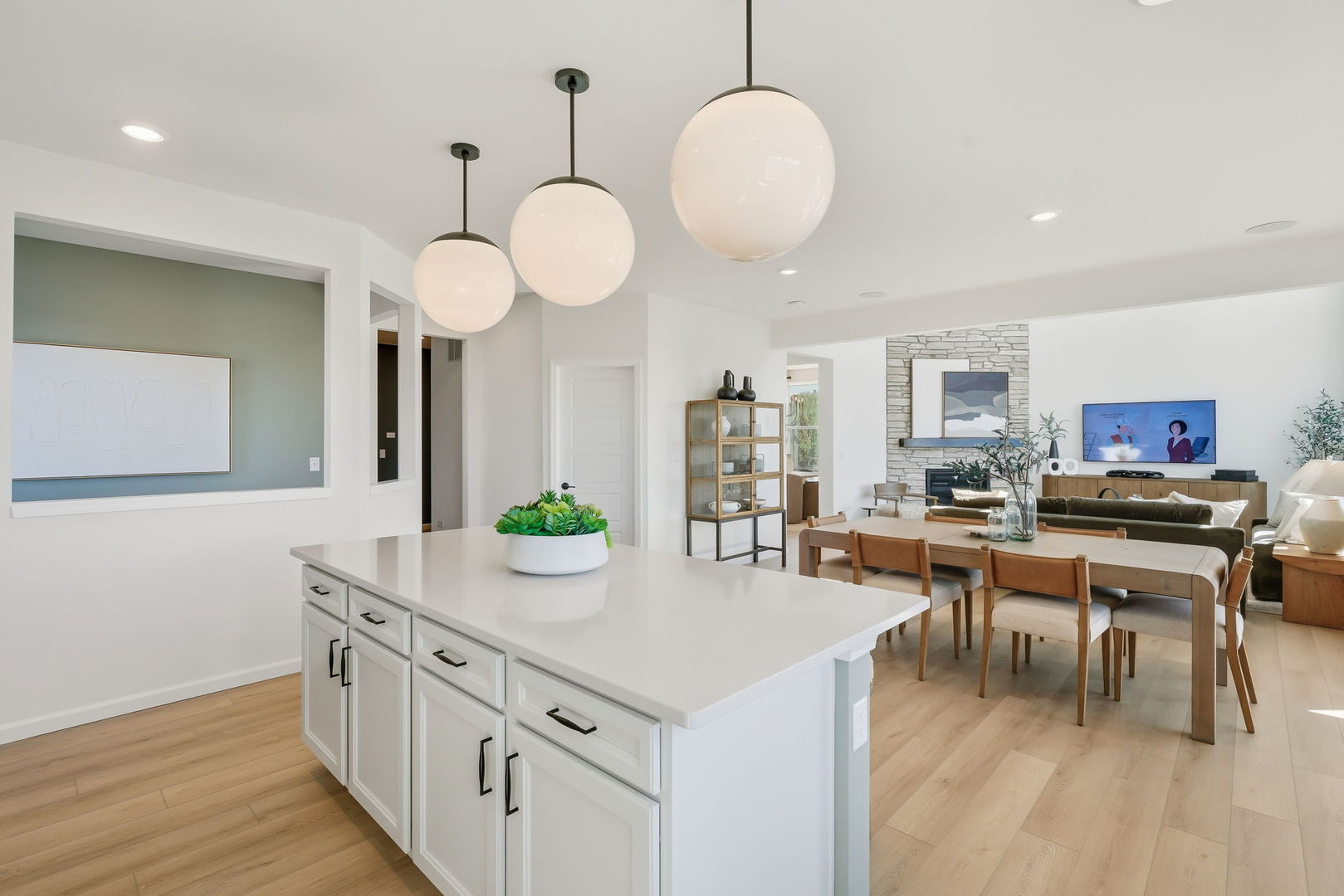 601 Redtop Way, Bolingbrook, IL 60490