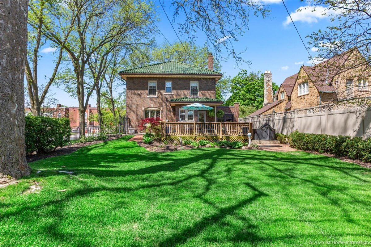 9955 S Hamilton Avenue, Chicago, IL 60643