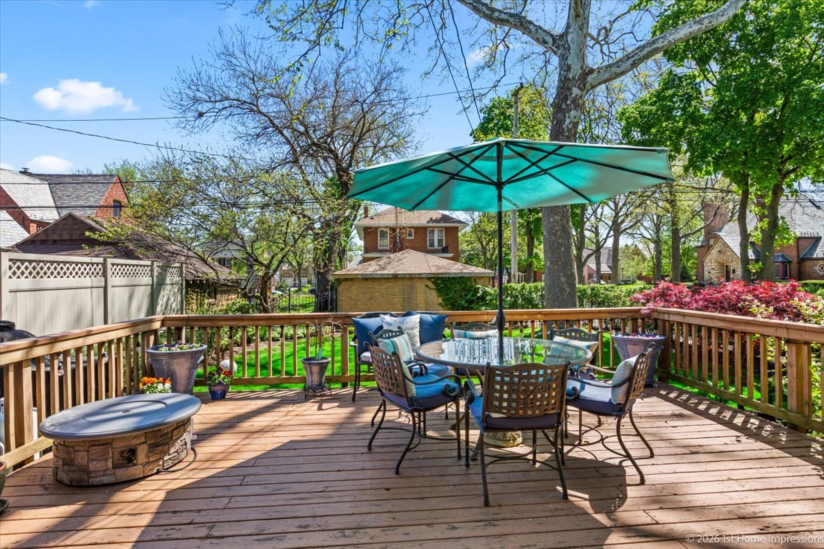 9955 S Hamilton Avenue, Chicago, IL 60643