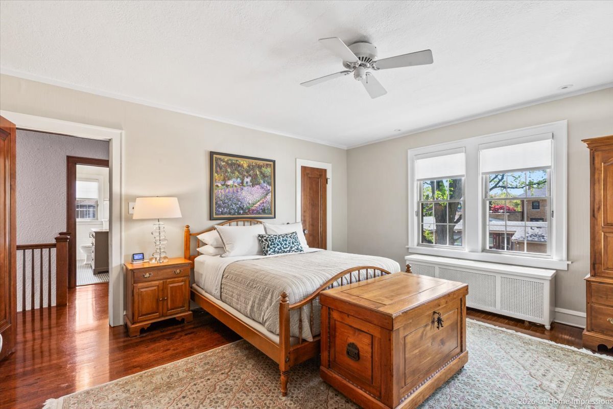 9955 S Hamilton Avenue, Chicago, IL 60643