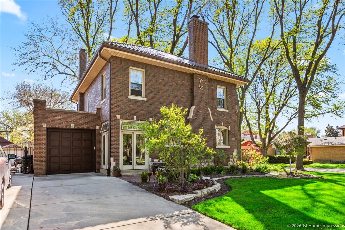 9955 S Hamilton Avenue, Chicago, IL 60643