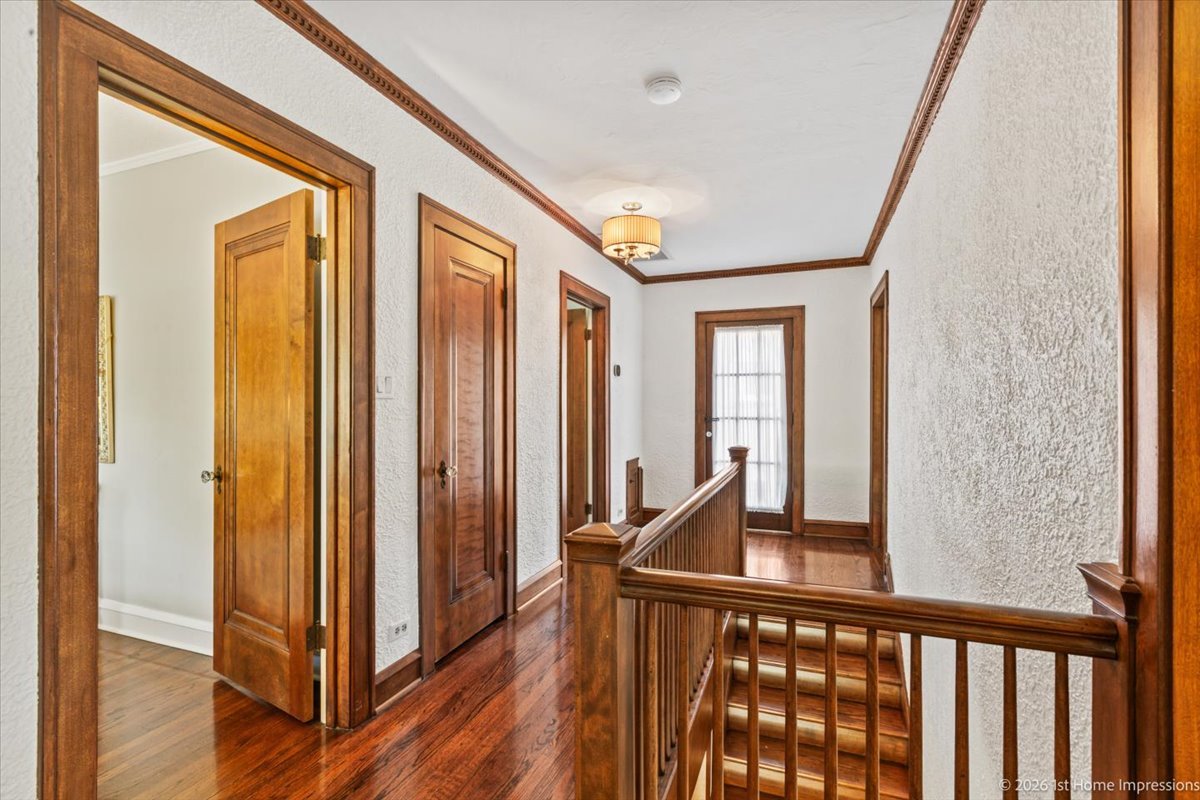 9955 S Hamilton Avenue, Chicago, IL 60643