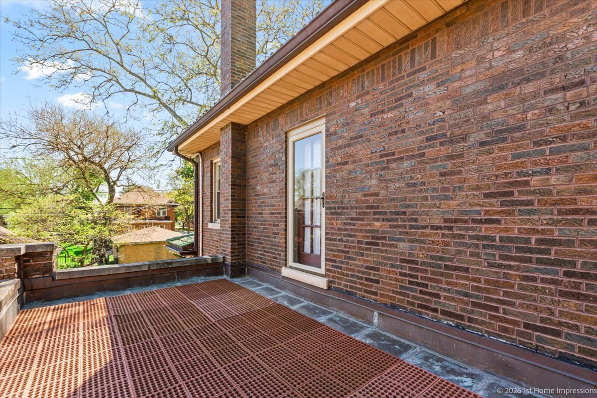 9955 S Hamilton Avenue, Chicago, IL 60643