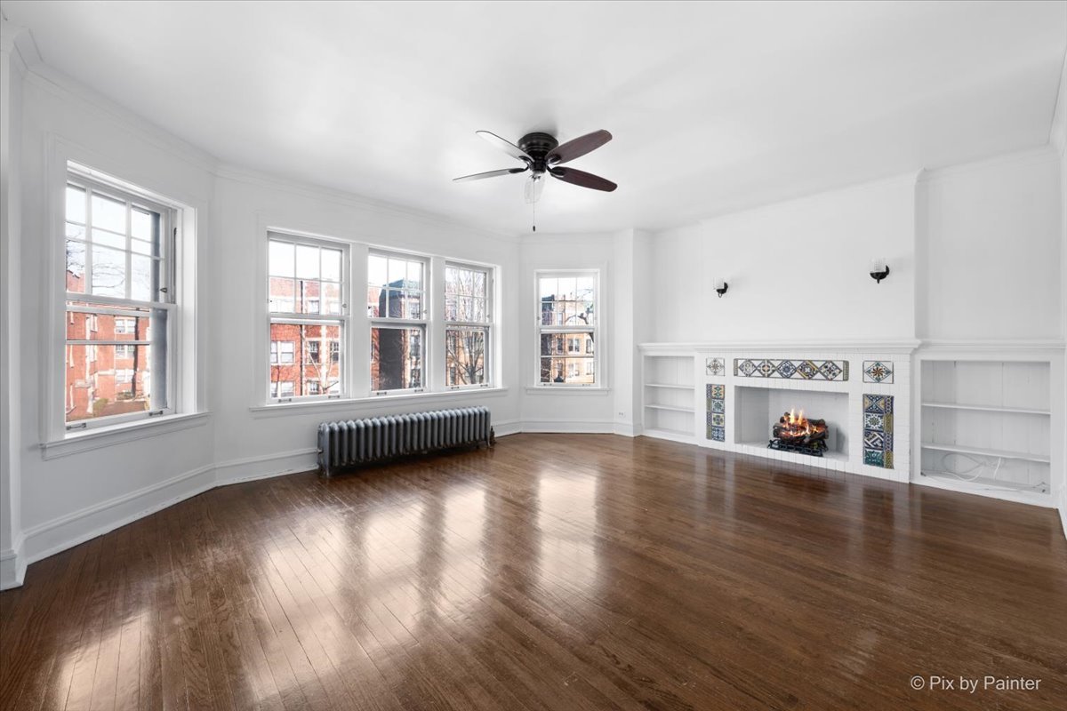 726 Hinman Avenue #2E, Evanston, IL 60202