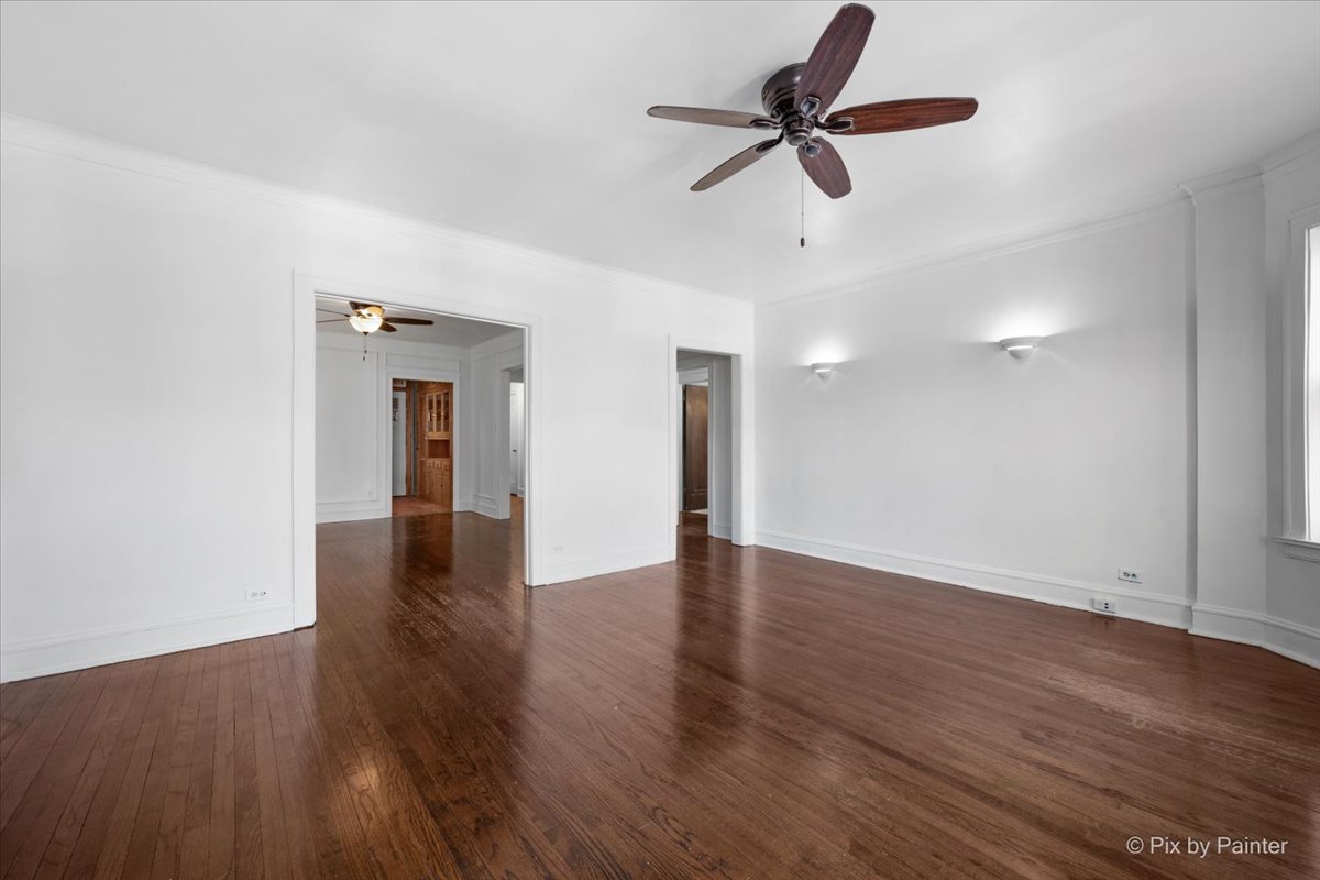 726 Hinman Avenue #2E, Evanston, IL 60202