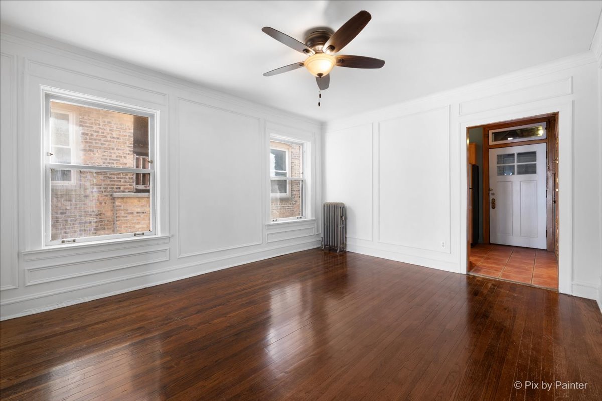 726 Hinman Avenue #2E, Evanston, IL 60202