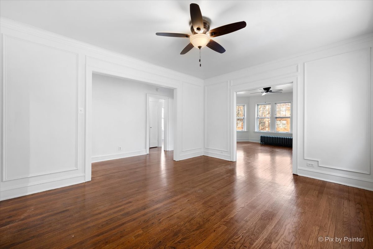 726 Hinman Avenue #2E, Evanston, IL 60202