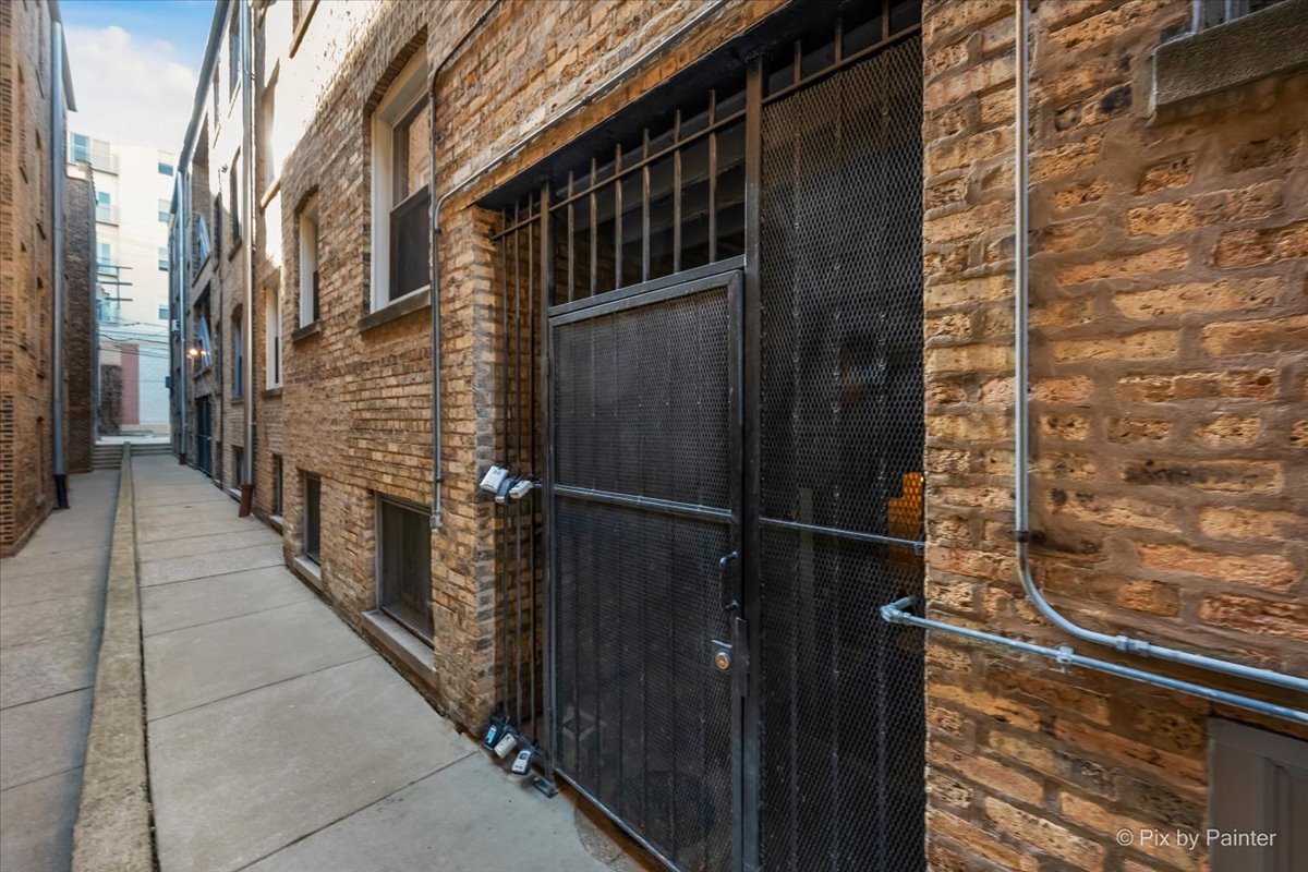 726 Hinman Avenue #2E, Evanston, IL 60202