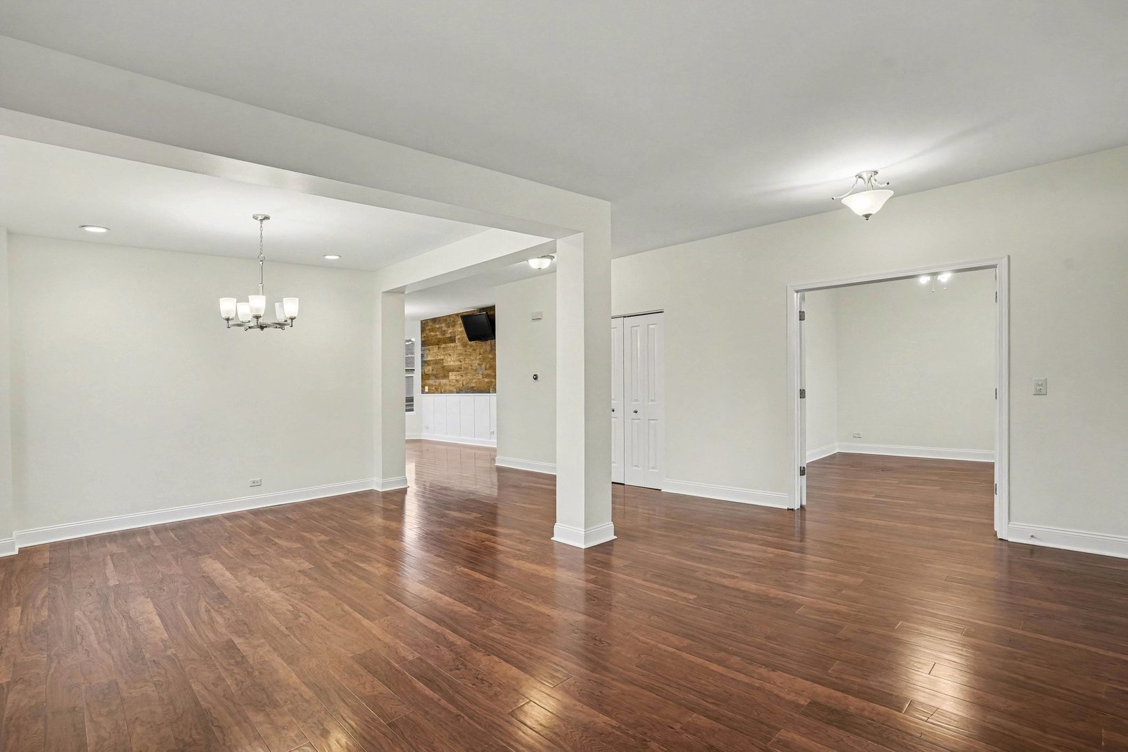 26613 Silverleaf Drive, Plainfield, IL 60585