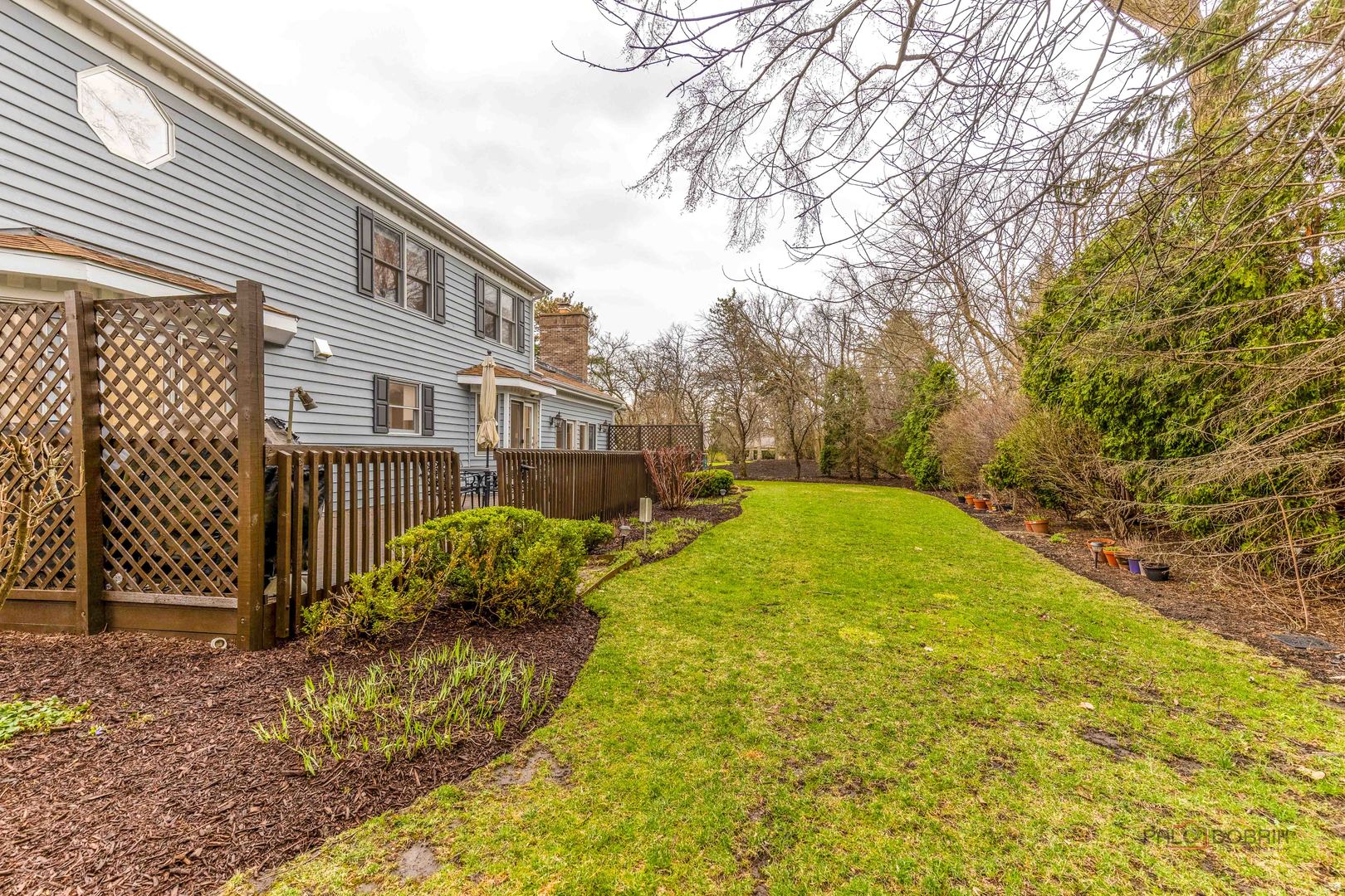 9 Devonshire Lane, Lincolnshire, IL 60069