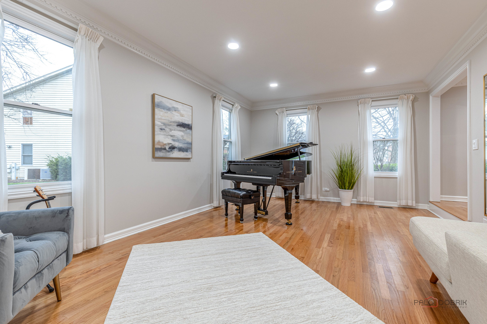 9 Devonshire Lane, Lincolnshire, IL 60069