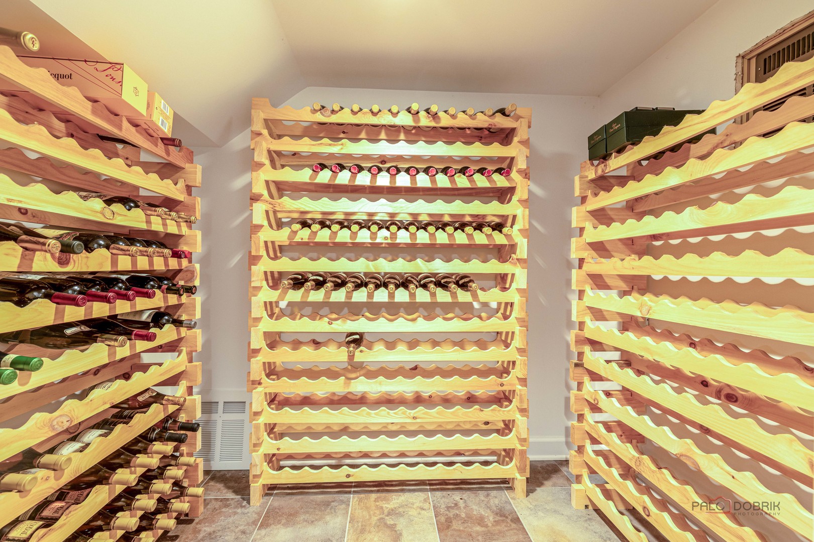 9 Devonshire Lane, Lincolnshire, IL 60069