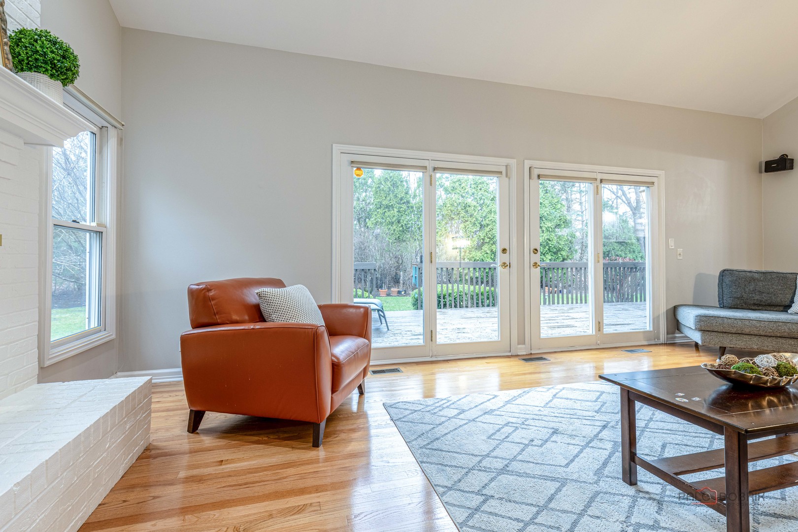 9 Devonshire Lane, Lincolnshire, IL 60069