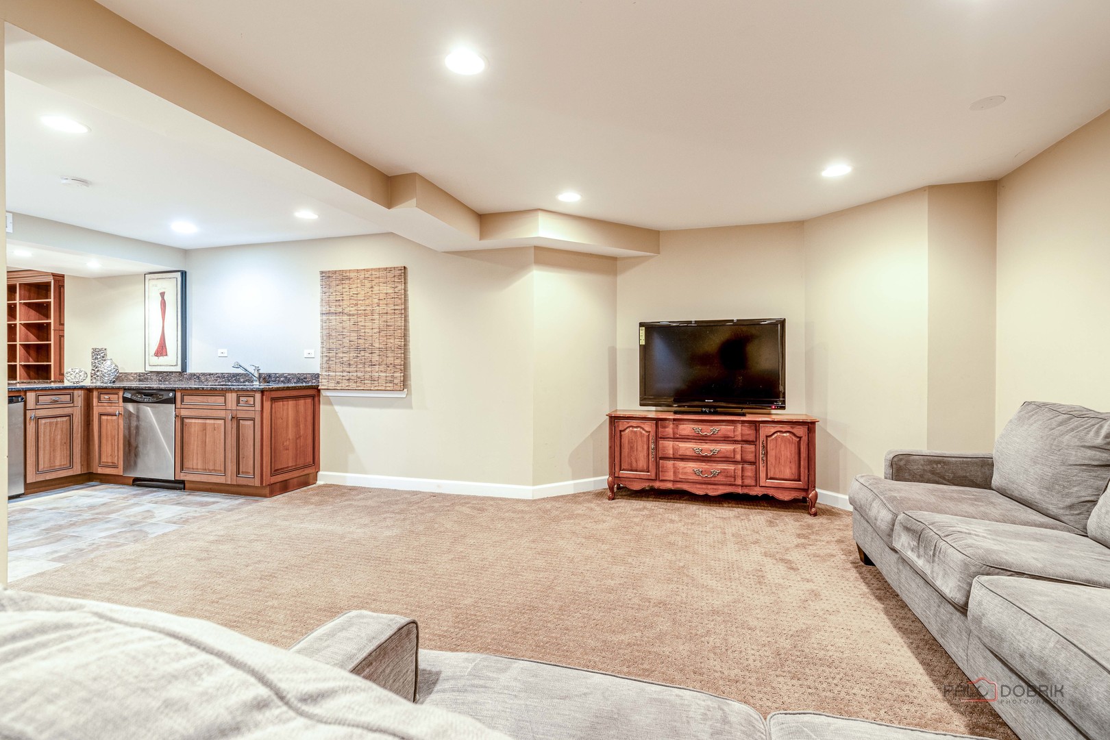 9 Devonshire Lane, Lincolnshire, IL 60069