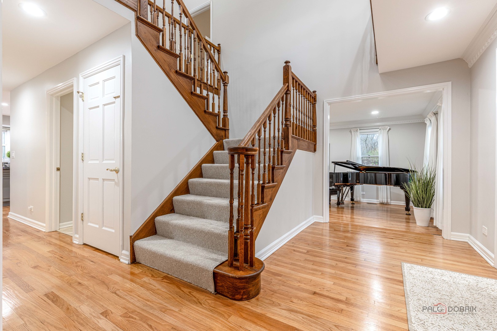 9 Devonshire Lane, Lincolnshire, IL 60069