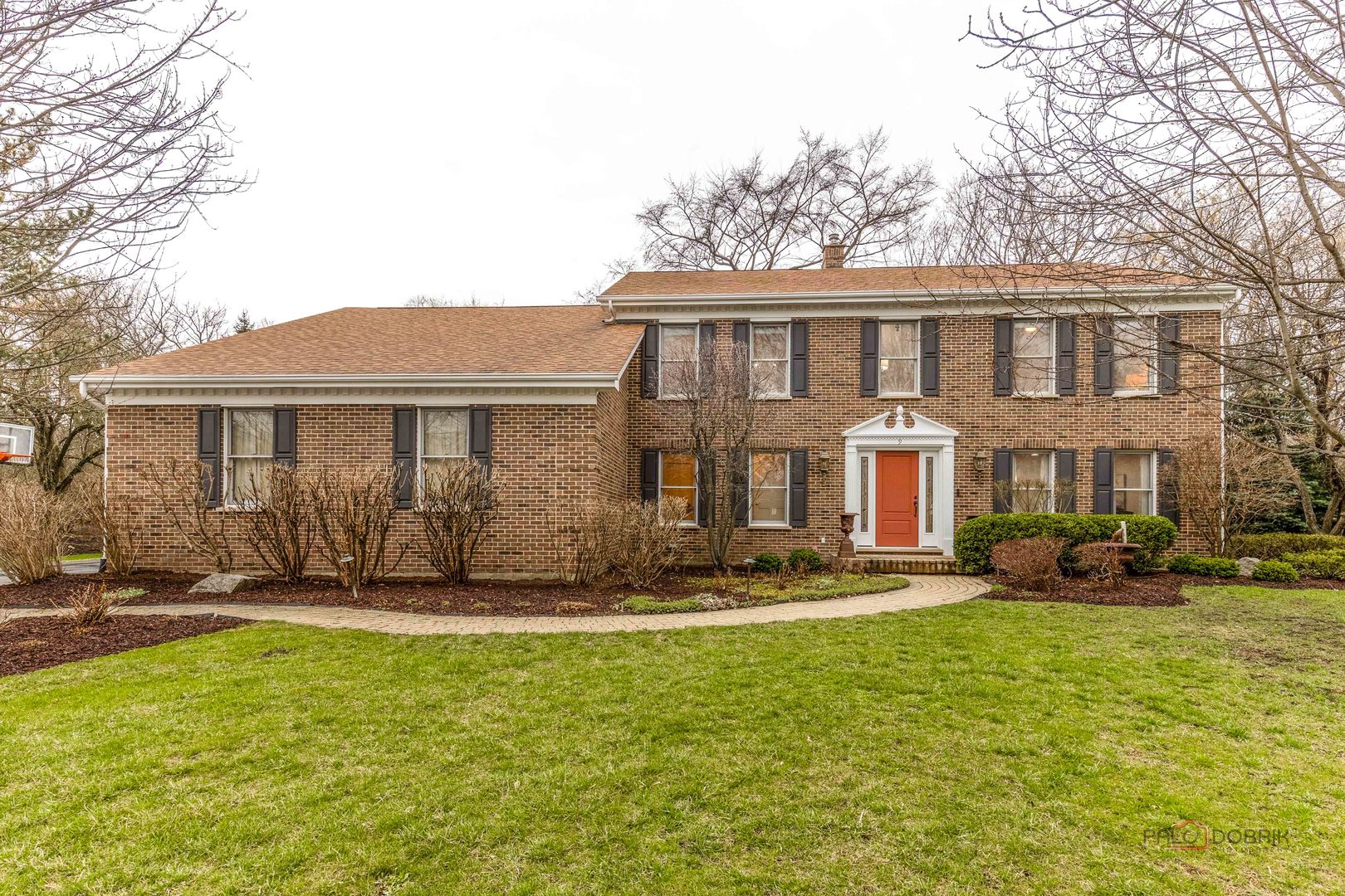 9 Devonshire Lane, Lincolnshire, IL 60069