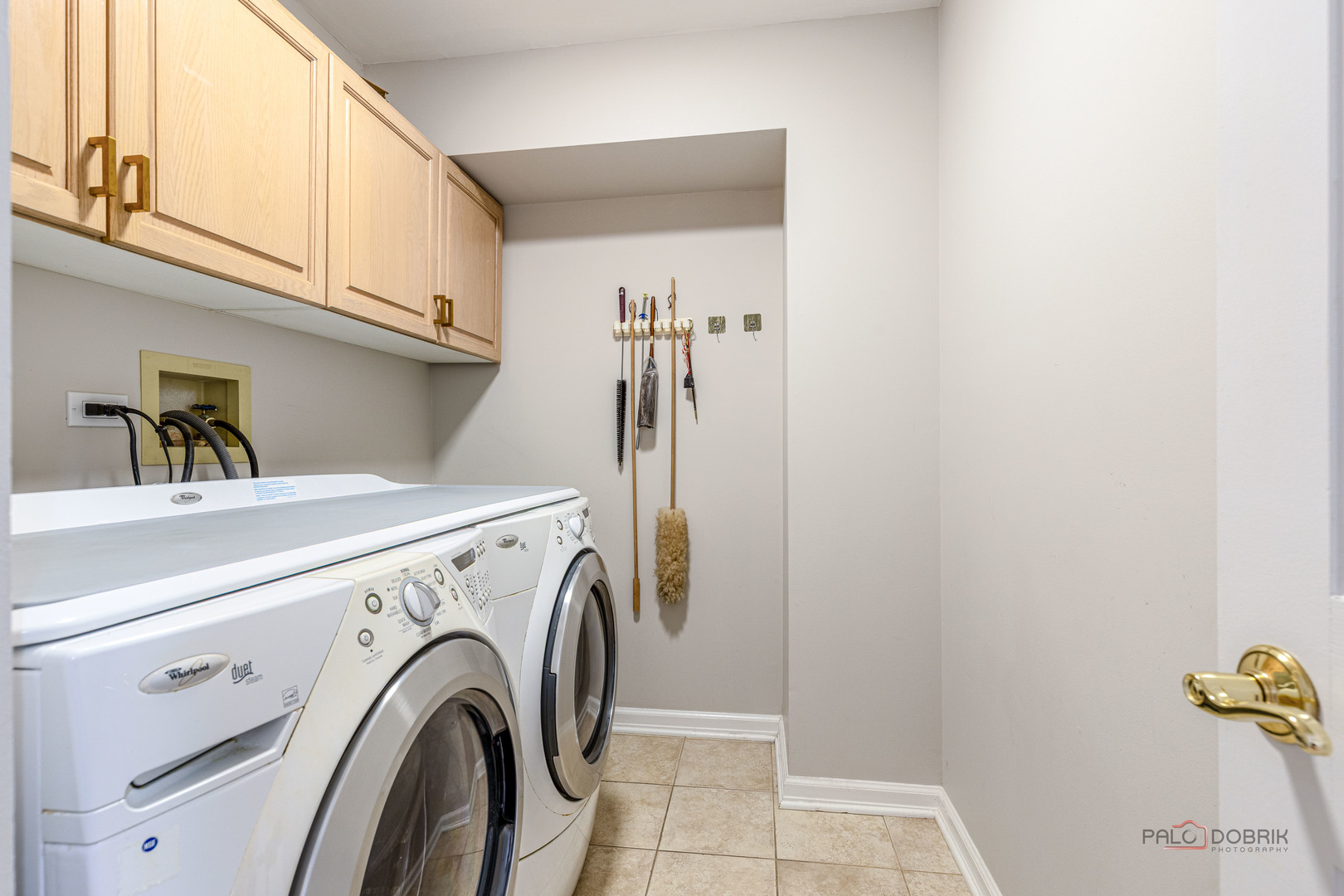 9 Devonshire Lane, Lincolnshire, IL 60069