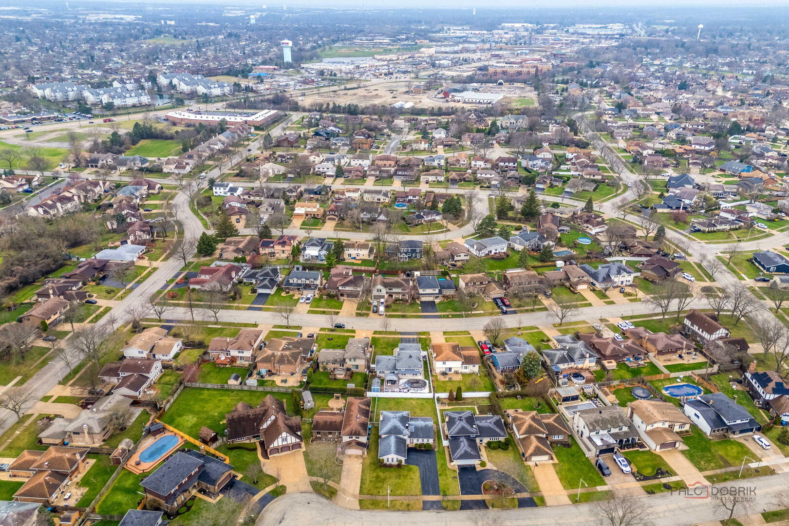 1124 N Anvil Court, Addison, IL 60101