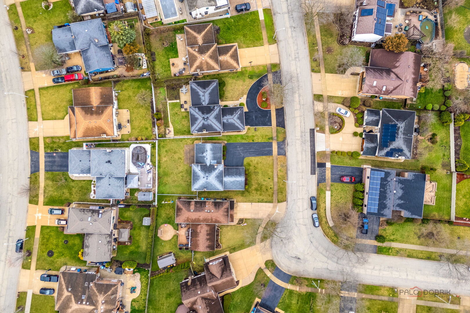 1124 N Anvil Court, Addison, IL 60101