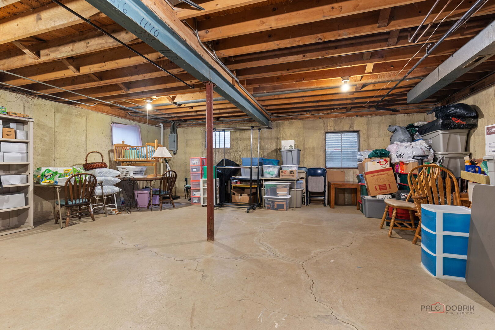 1124 N Anvil Court, Addison, IL 60101