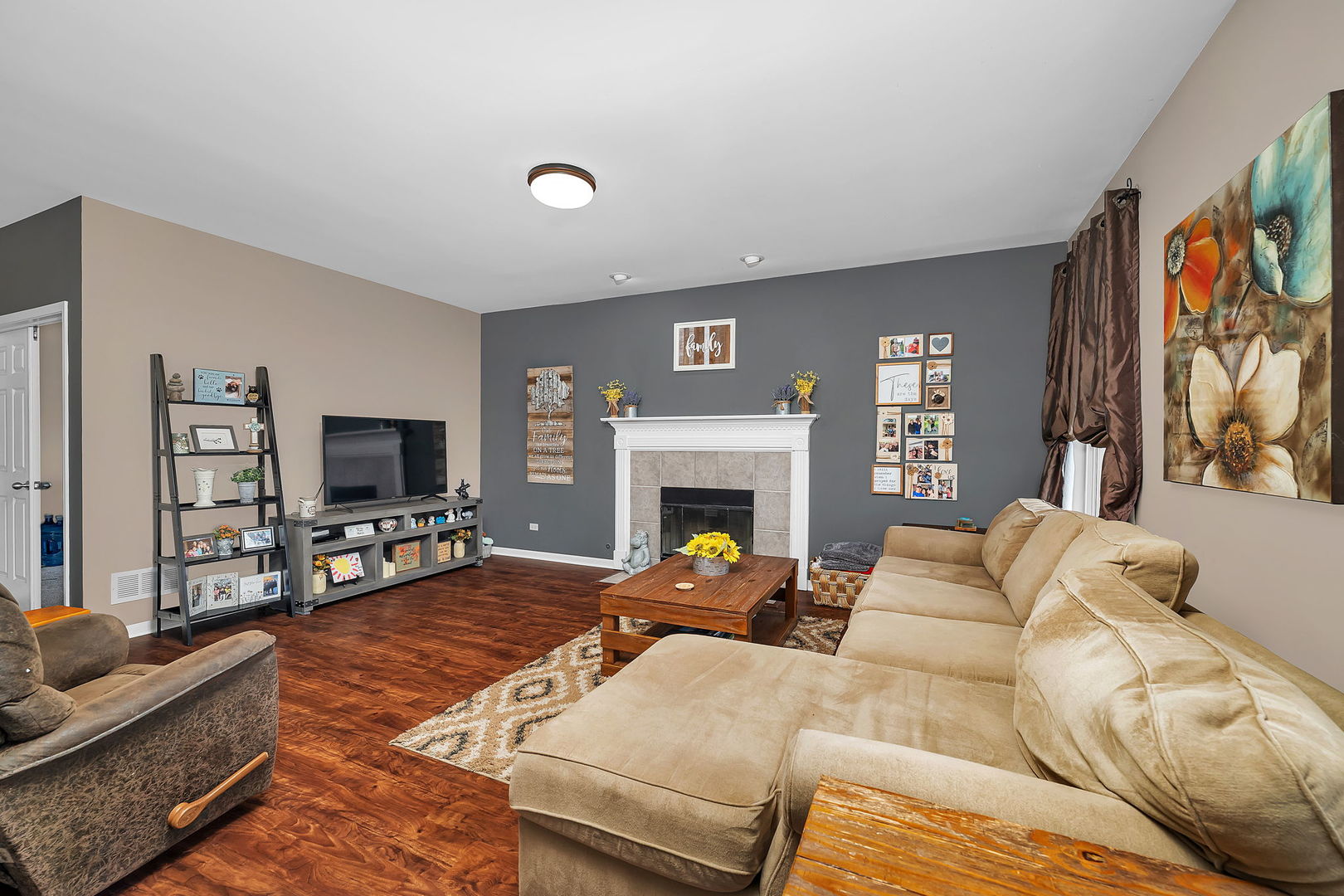 26909 W Cypress Road, Channahon, IL 60410