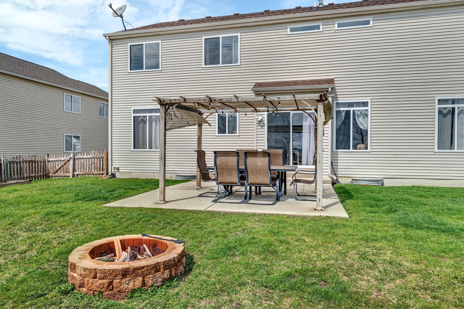 26909 W Cypress Road, Channahon, IL 60410