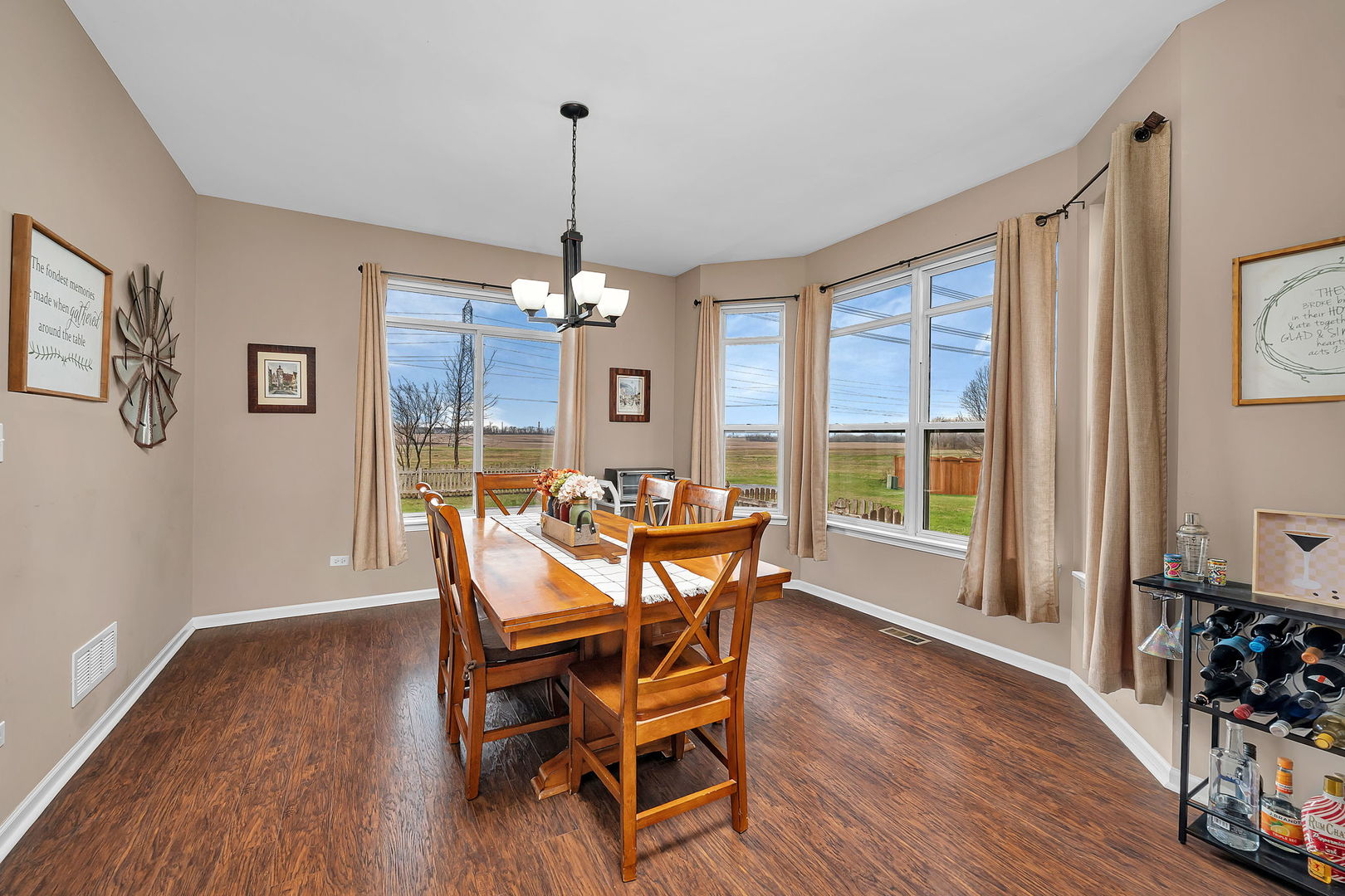 26909 W Cypress Road, Channahon, IL 60410