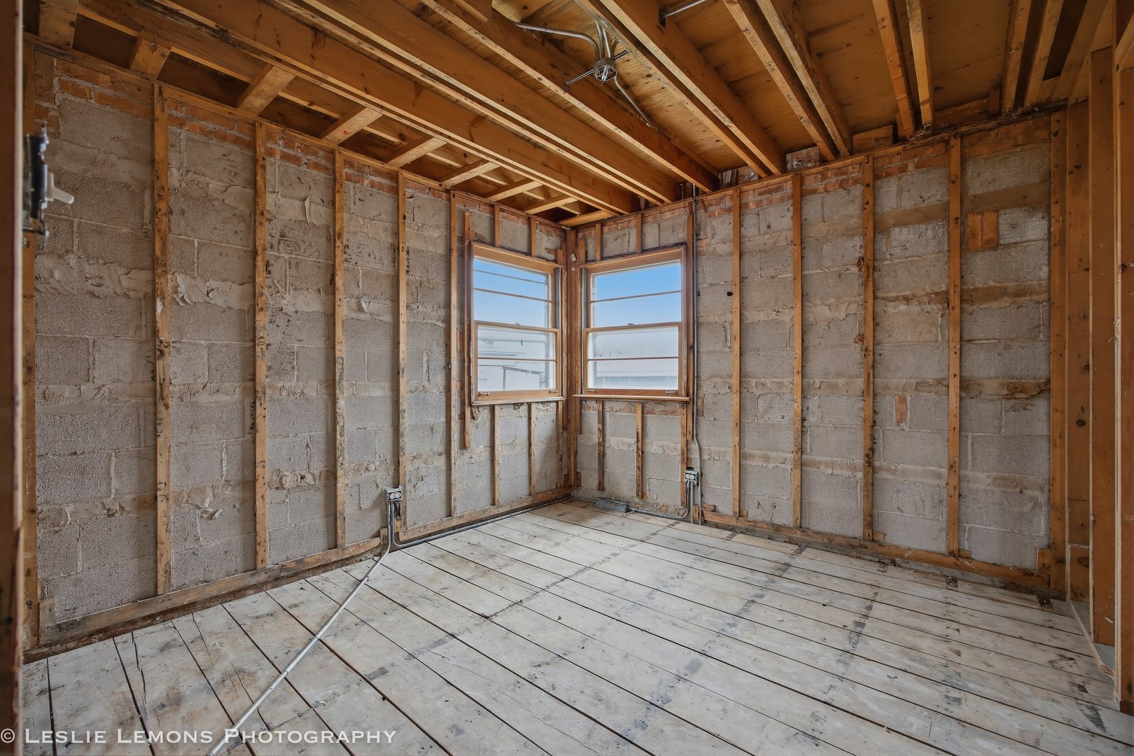 10544 S Karlov Avenue, Oak Lawn, IL 60453