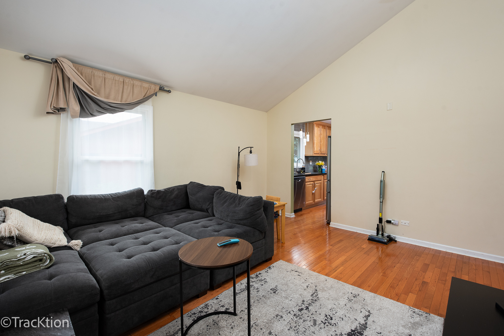 401 S Whispering Hills Drive, Naperville, IL 60540