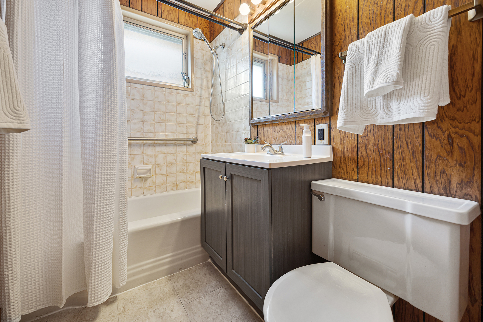 21220 Tower Avenue, Matteson, IL 60443