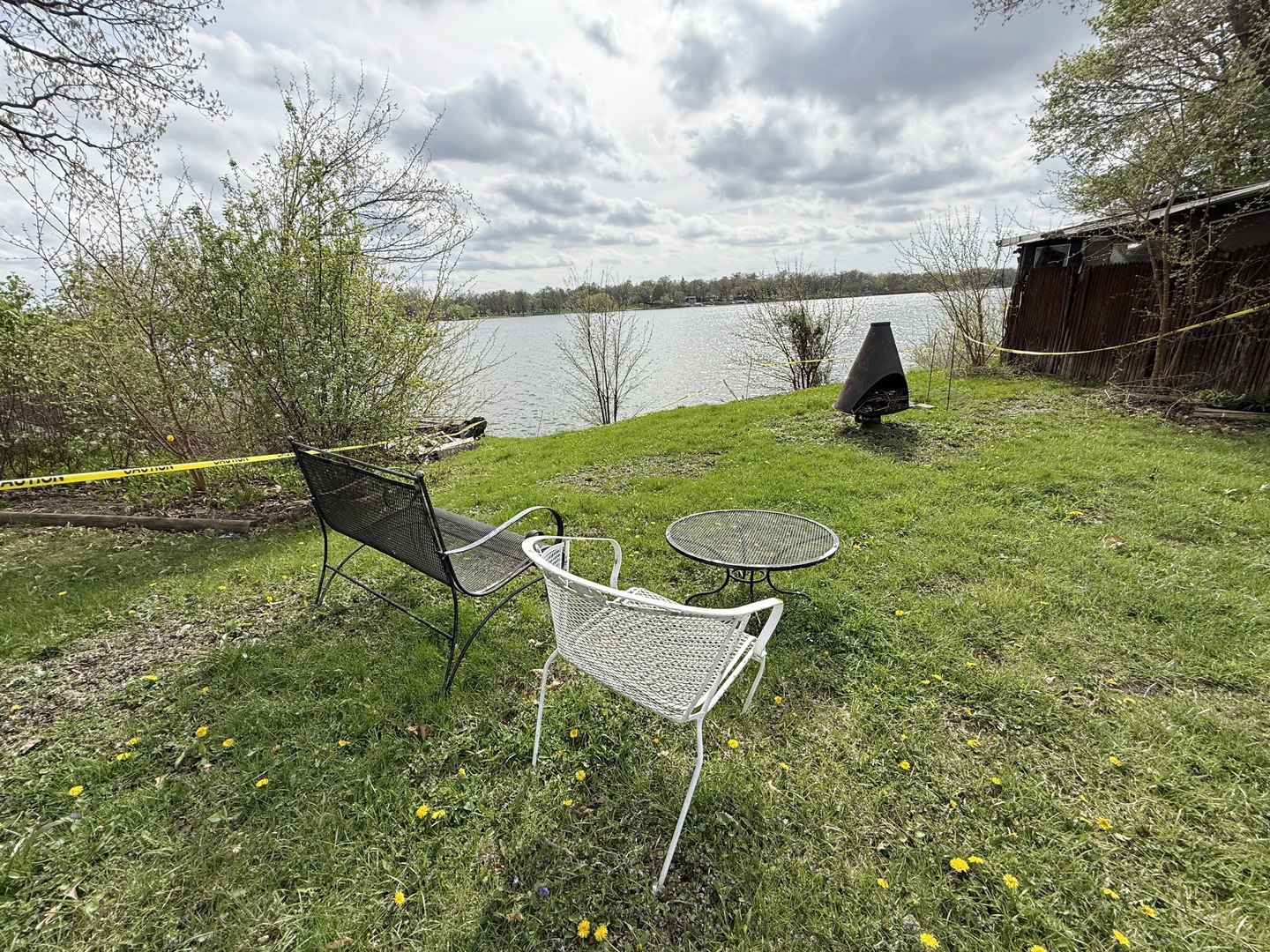 33496 N Lake Shore Drive, Grayslake, IL 60030