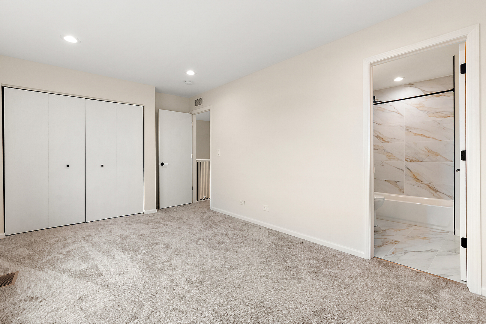 1526 Peachtree Lane, Lockport, IL 60441