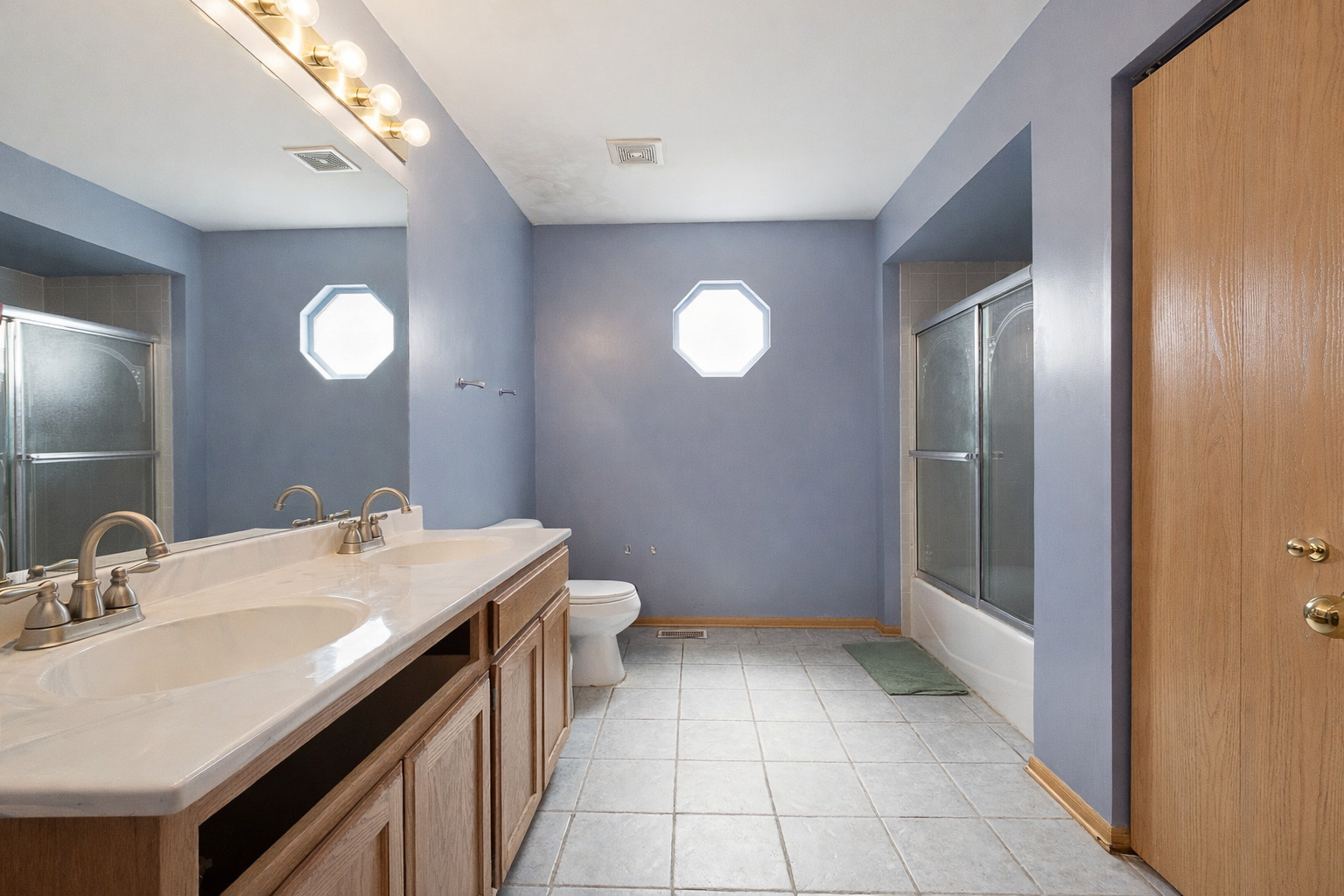 14817 Campbell Avenue, Harvey, IL 60426