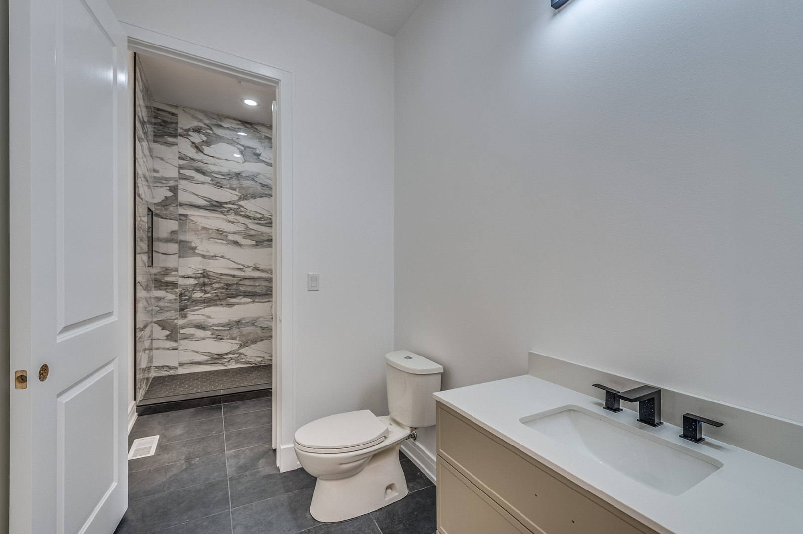 3059 Longcommon Parkway, Elgin, IL 60124