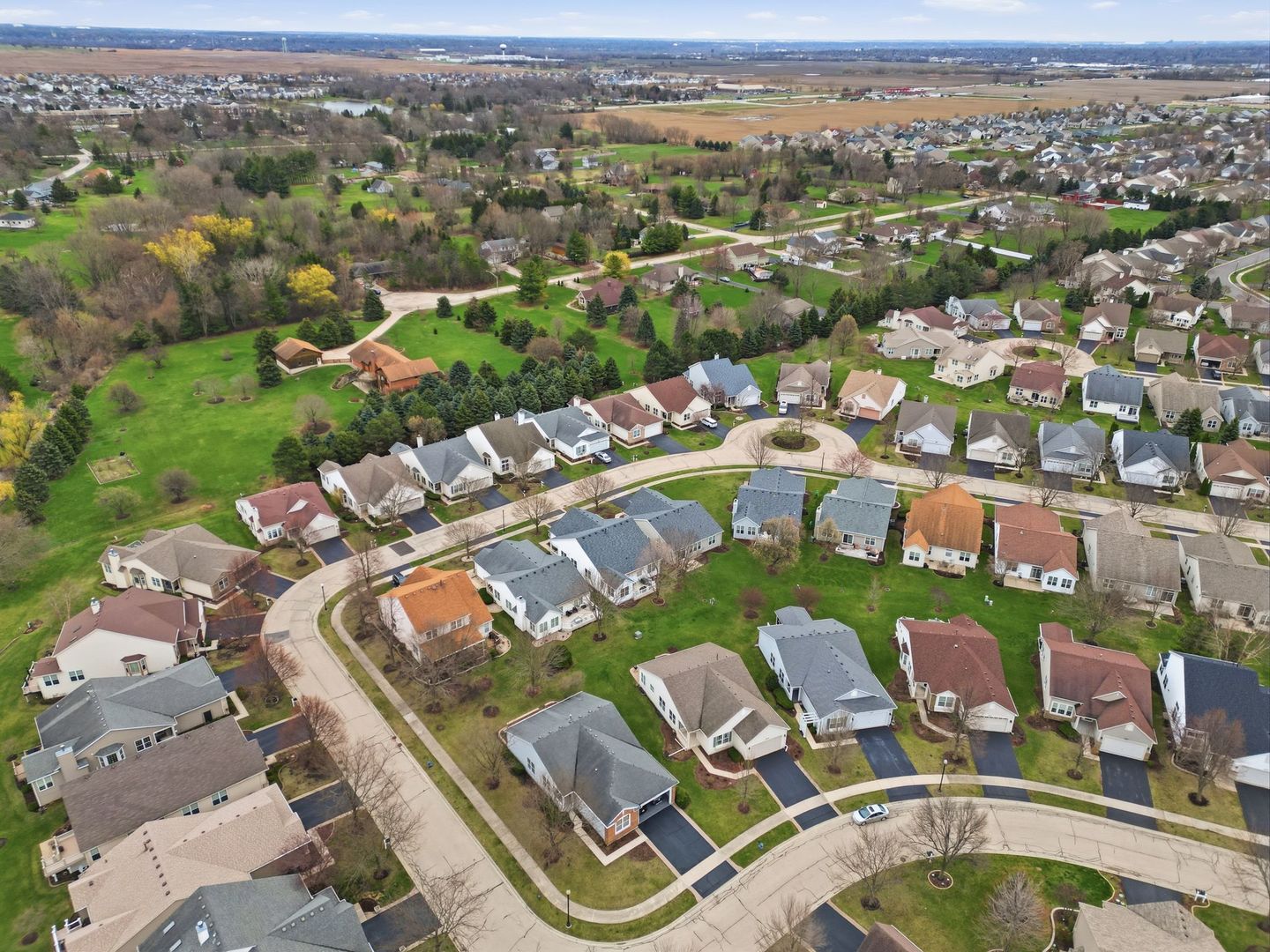 16122 Seneca Lake Circle, Crest Hill, IL 60403