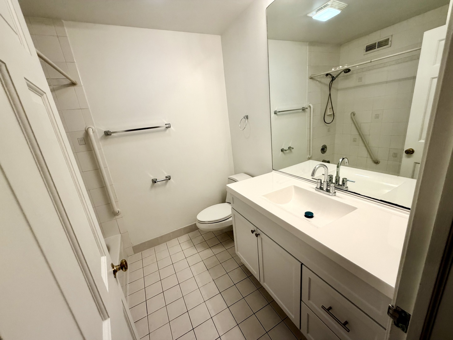 26 Windsor Drive, Oak Brook, IL 60523