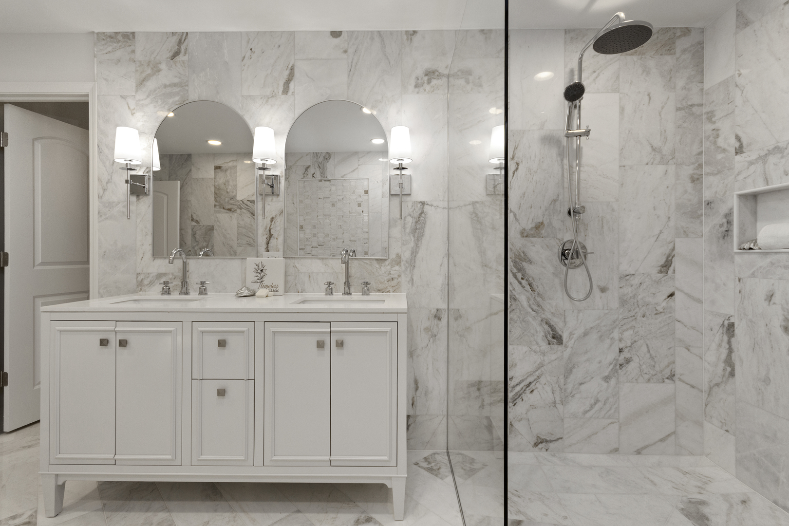 674 Plum Tree Road, Barrington Hills, IL 60010