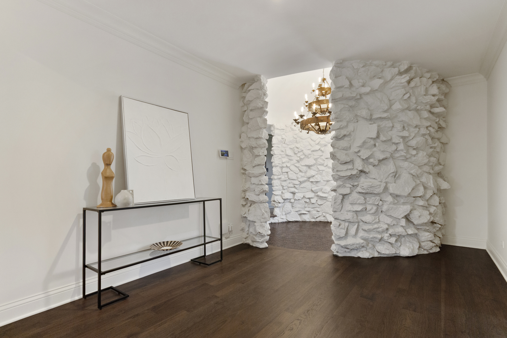 674 Plum Tree Road, Barrington Hills, IL 60010