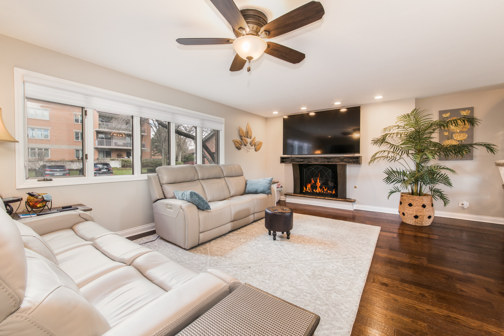 49 Park Lane #49, Park Ridge, IL 60068