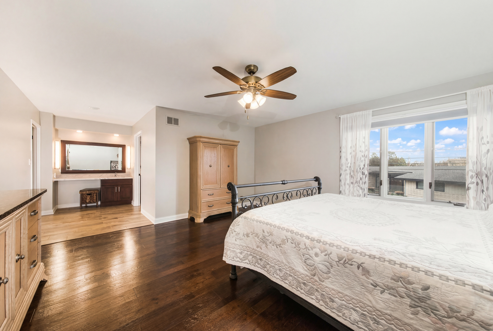 49 Park Lane #49, Park Ridge, IL 60068