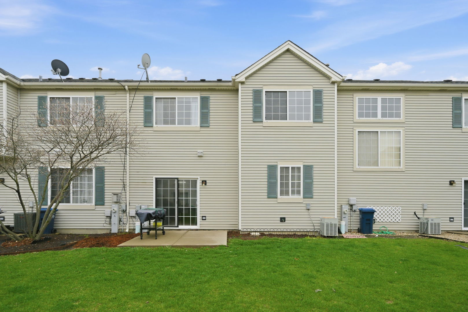 1136 Coneflower Court, Minooka, IL 60447