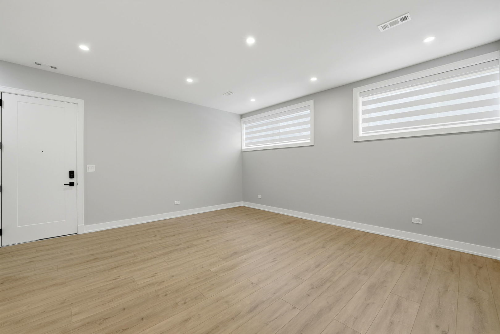 2355 W Flournoy Street #G01, Chicago, IL 60612