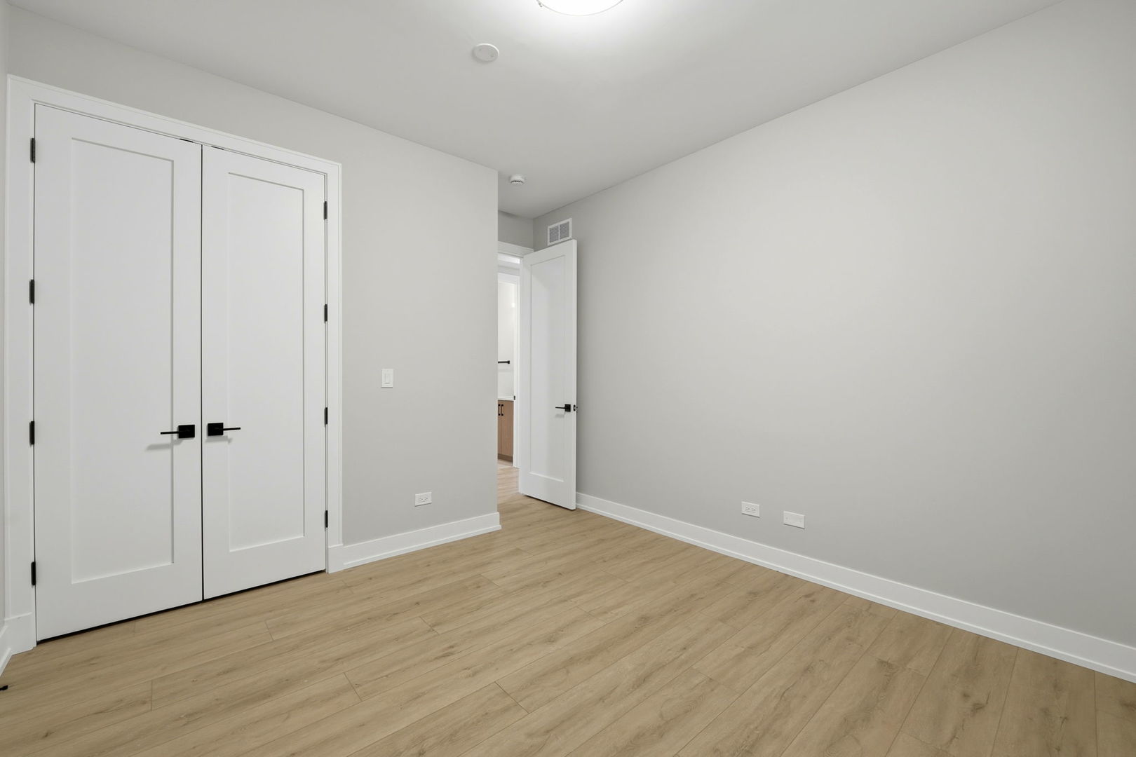 2355 W Flournoy Street #G01, Chicago, IL 60612