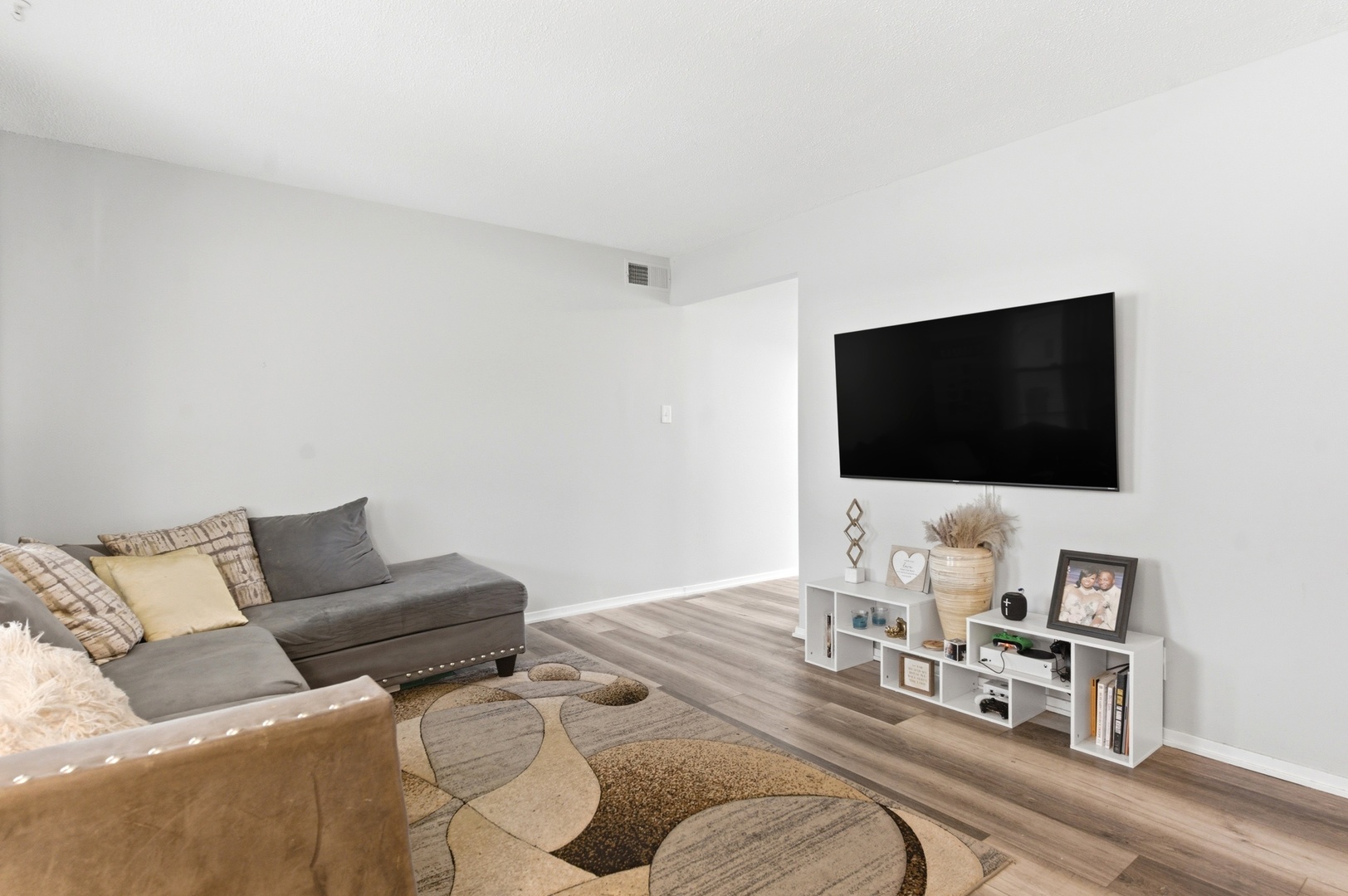 22150 Chappel Avenue, Sauk Village, IL 60411