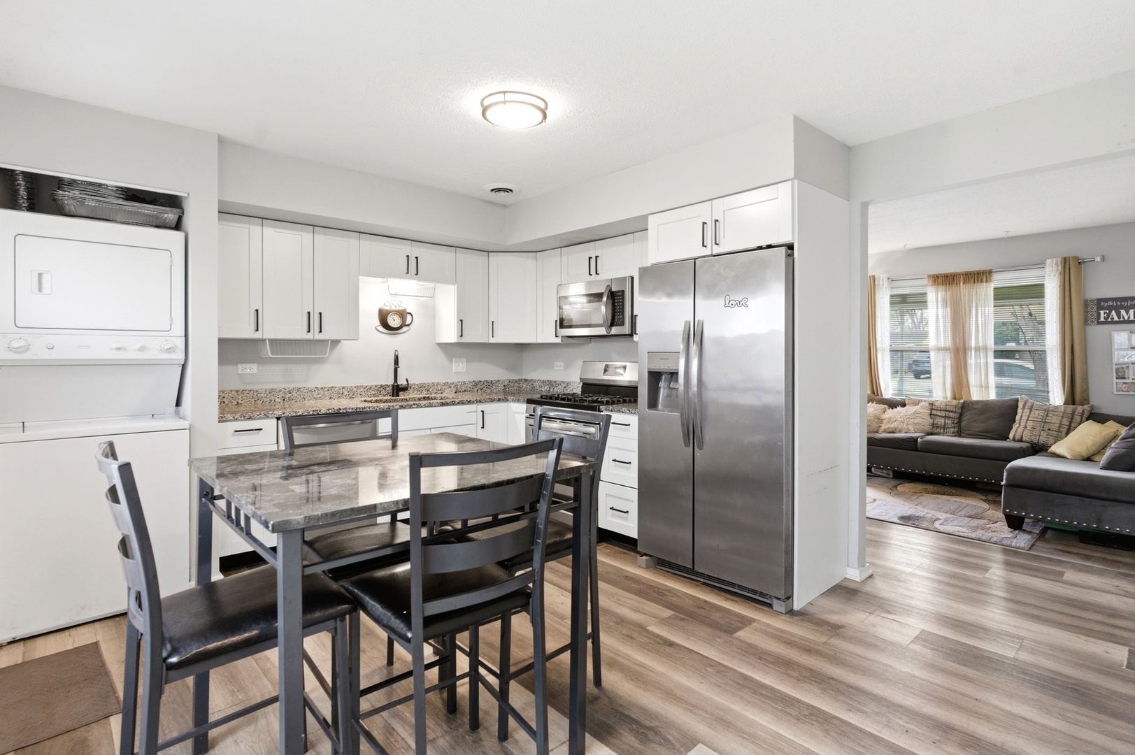 22150 Chappel Avenue, Sauk Village, IL 60411