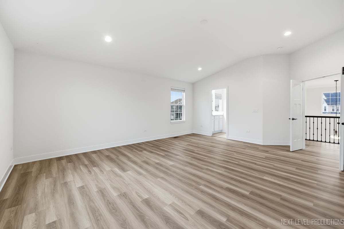 12513 S Willowgate Lane, Plainfield, IL 60585