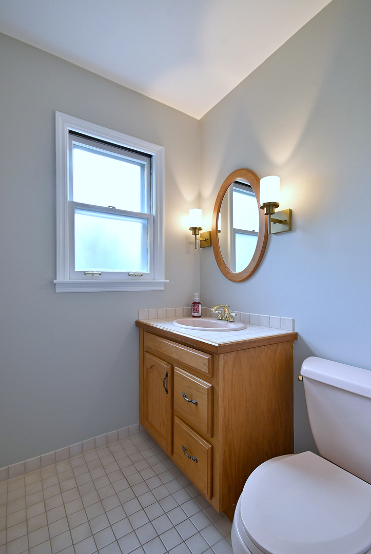 1408 Colony Court, Lombard, IL 60148