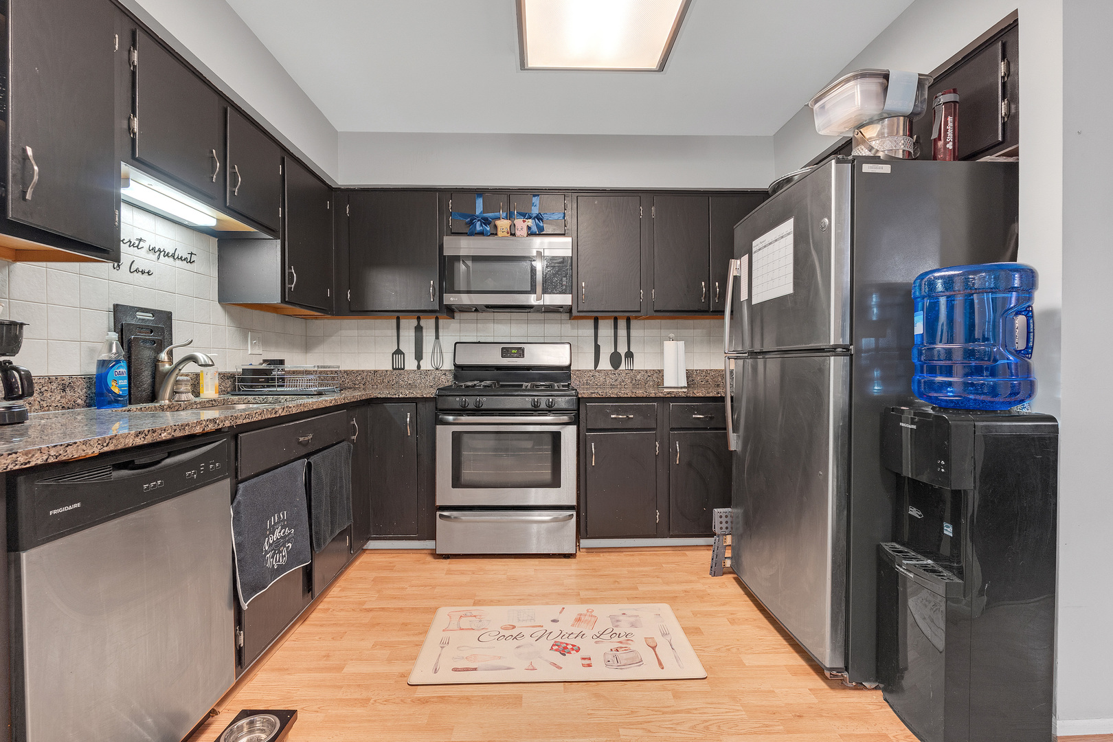 691 W Streamwood Boulevard #A, Streamwood, IL 60107