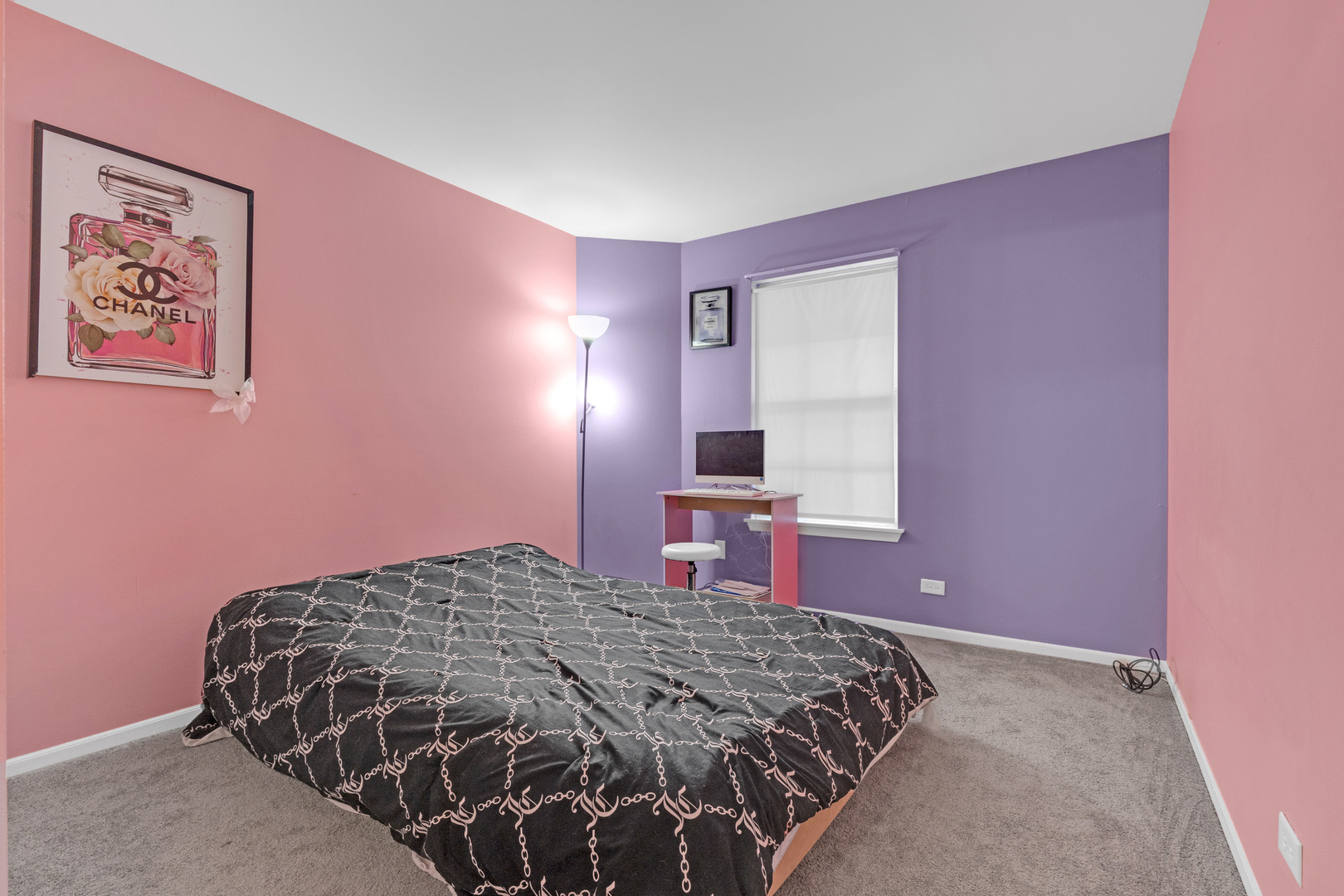 691 W Streamwood Boulevard #A, Streamwood, IL 60107