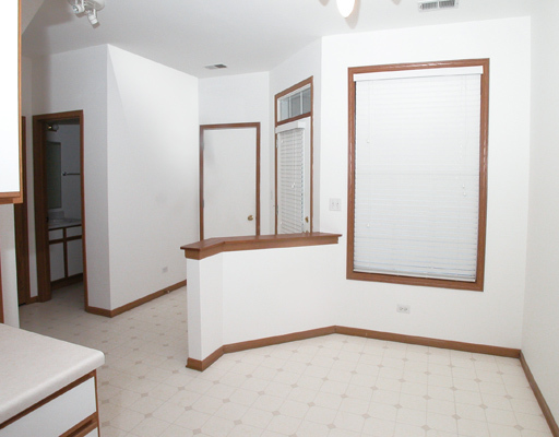 1062 Sheridan Circle, Naperville, IL 60563